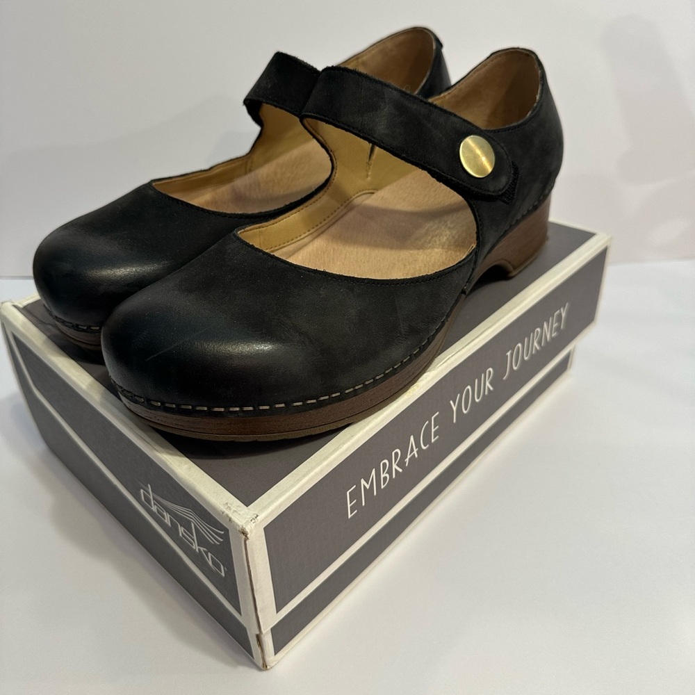 Danilo Beatrice Leather Black Mary Jane Shoes sz 42